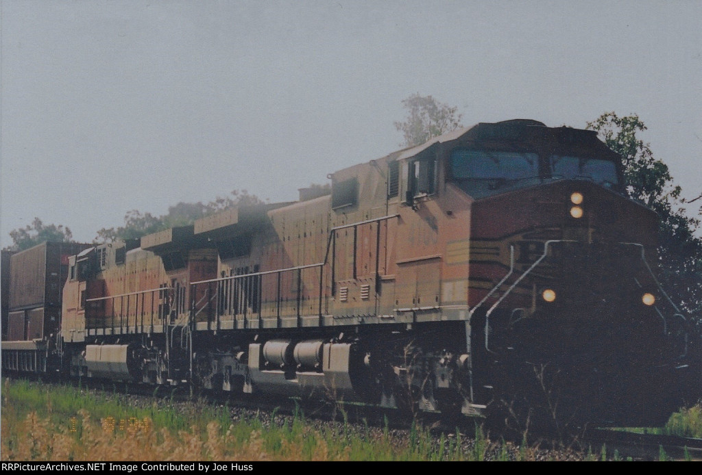 BNSF 4106 West